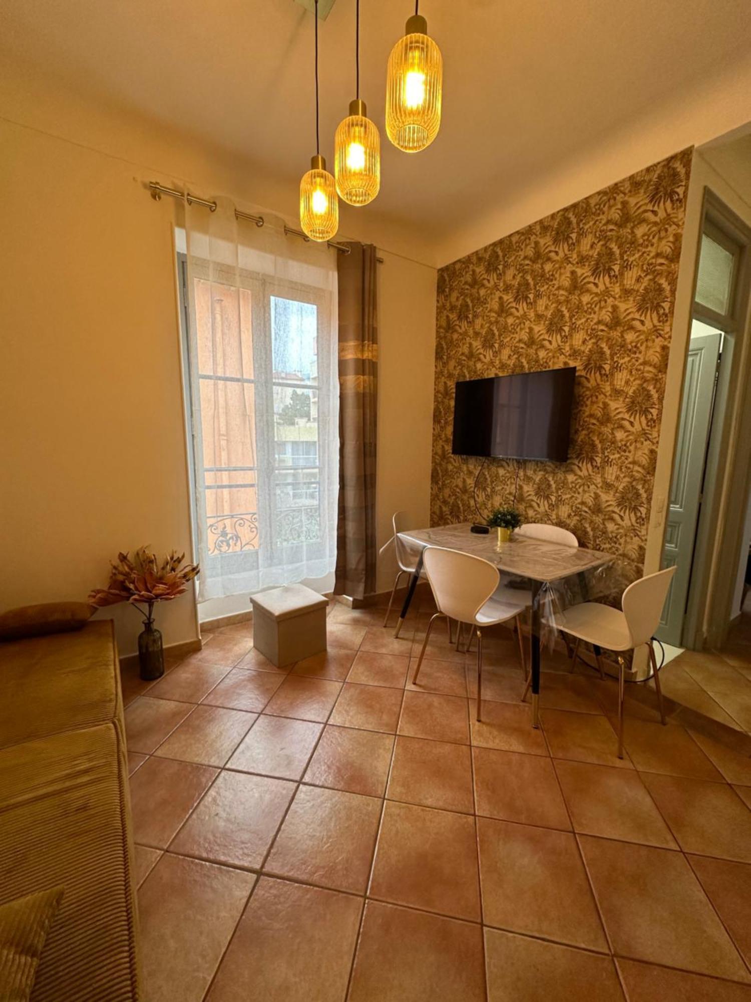 Villarey Home - Central Apartment In Mentona Zewnętrze zdjęcie